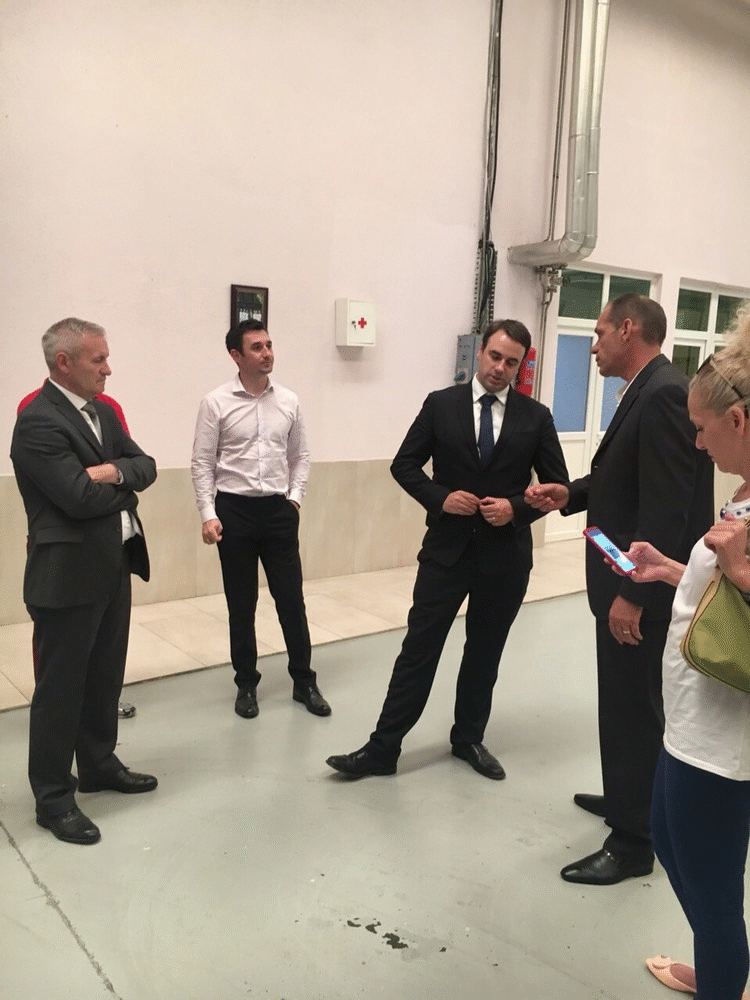 Ambasadori i Mbreterisë së bashkuar në N.P.P AMO